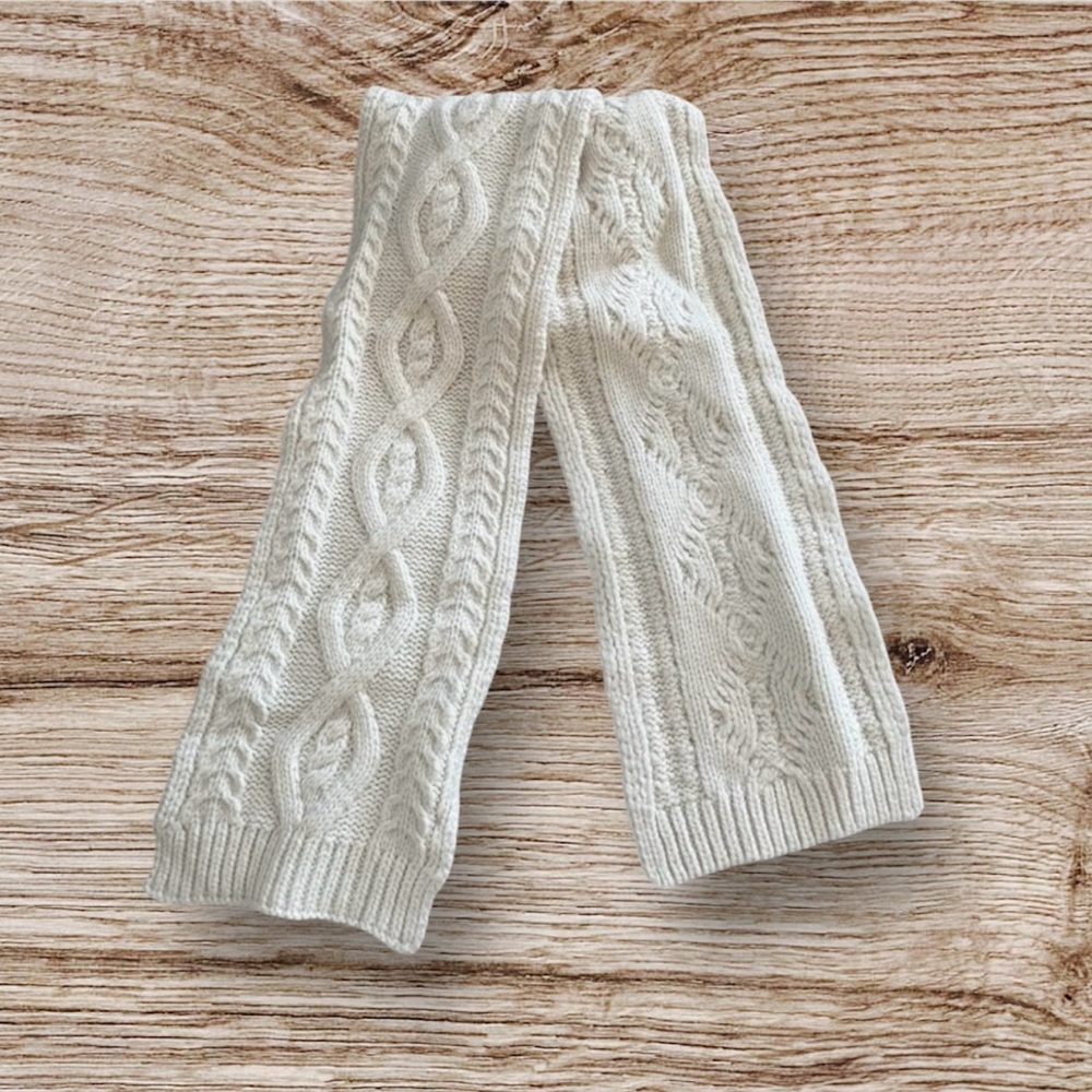 Gap Cable-knit Long Scarf